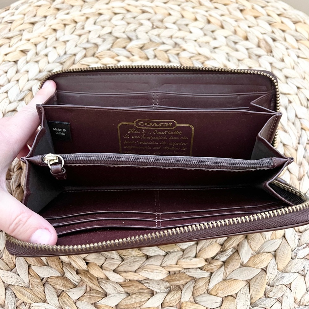 COACH monogram logo canvas zip around full size continental wallet - Picture 8 of 9